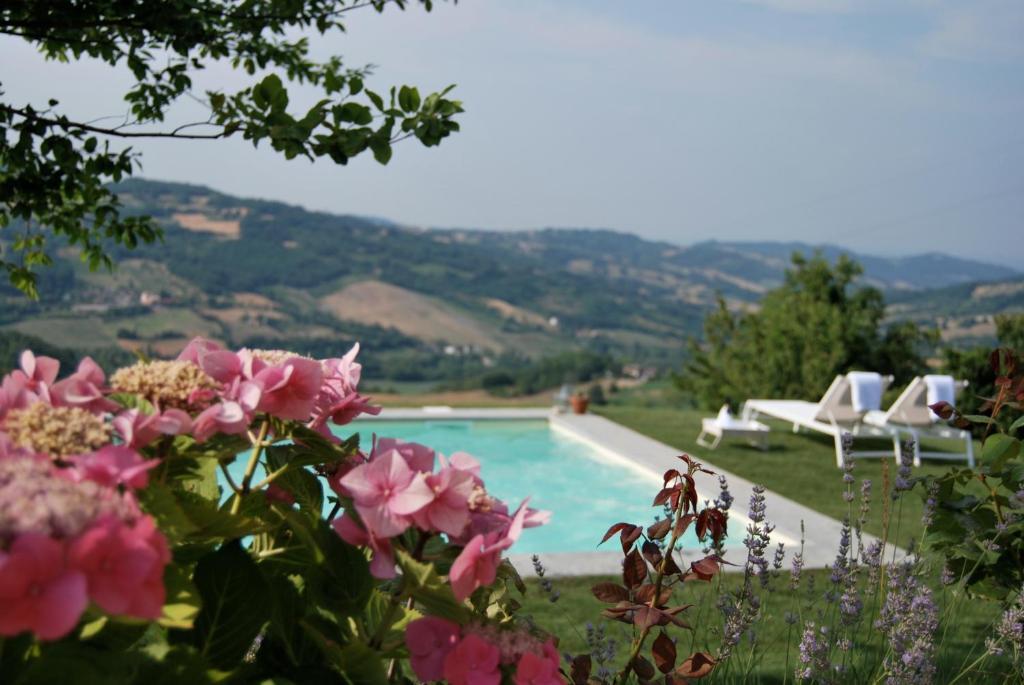 Villa Il Colombarone Rustigazzo Exterior foto